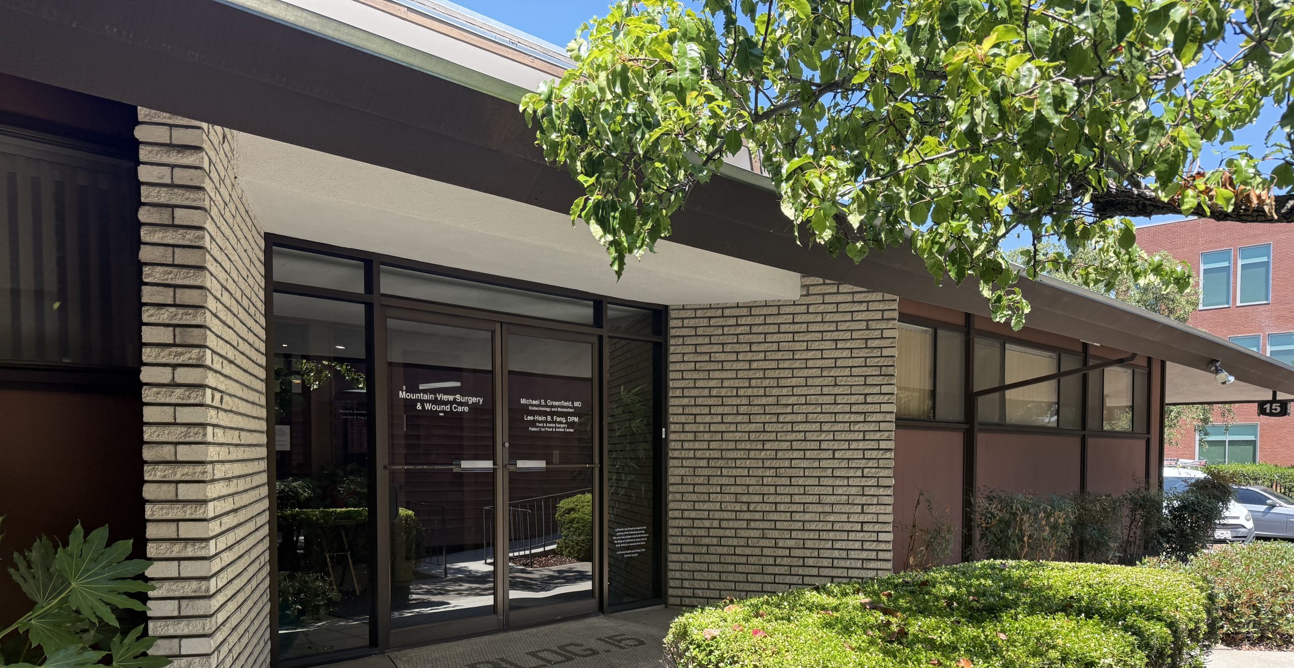 Picture of the Beverly Hills Hernia Center Mountain View, CA Office